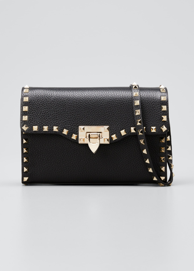 Valentino Garavani Rockstud Medium Shoulder Bag In Black