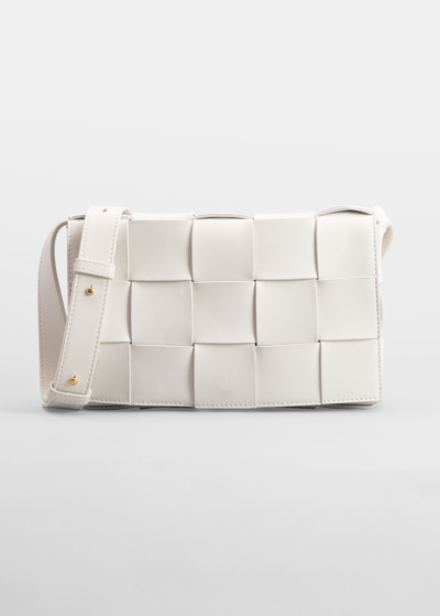 Bottega Veneta The Cassette Intrecciato Crossbody Bag In White/gold