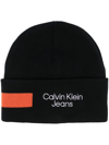 CALVIN KLEIN EMBROIDERED-LOGO KNITTED HAT