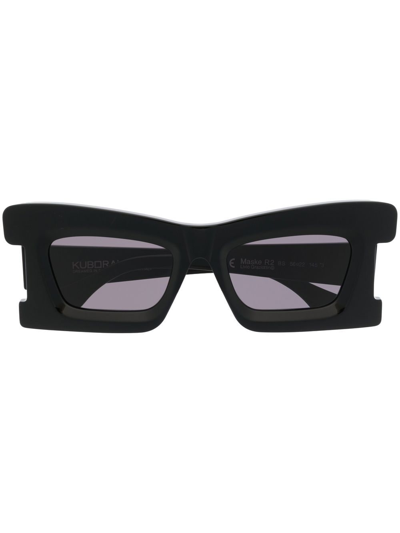 Kuboraum Rectangle-frame Sunglasses In Black