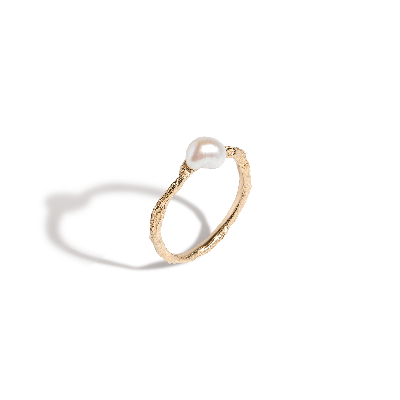 Aurate New York X Kerry: Venus Organic Pearl Gold Ring In White