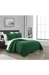 Chic St. Paul Contemporary Quilt Set In Green