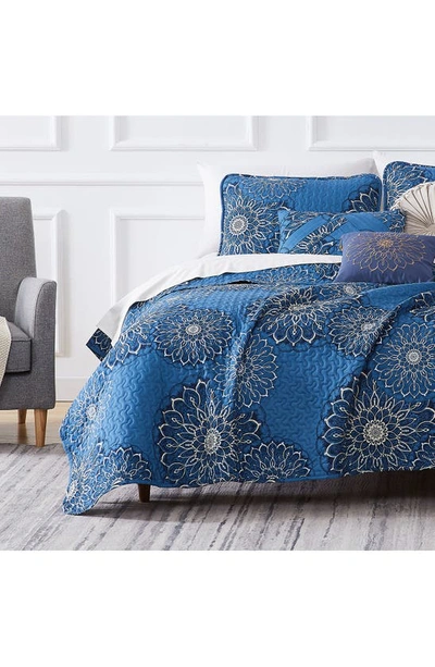 Southshore Fine Linens Midnight Floral Quilt Set In Blue