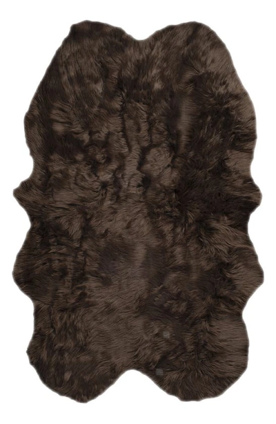 Luxe Gordon Faux Shearling Rug In Chocolate