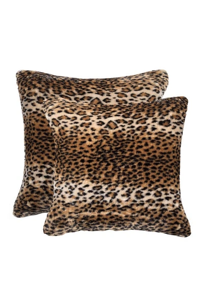 Luxe Belton Faux Fur Pillow In Leopard