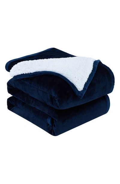 Southshore Fine Linens Microfleece Oversized Reversible Faux Shearling Throw Blanket In Navy Blue