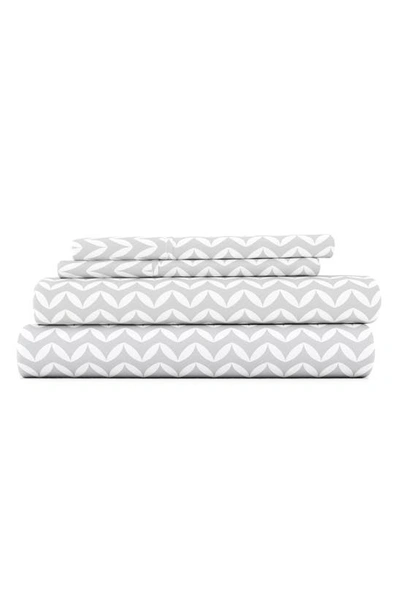 Homespun Home Spun Premium Ultra Soft Puffed Chevron Pattern 4-piece Bed Sheet Set In Light Gray