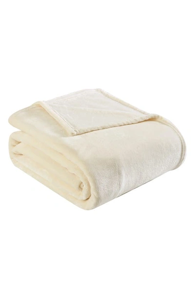 Eddie Bauer Bi-color Premium Plush Fleece Throw Blanket In White