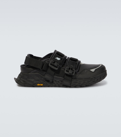 Junya Watanabe Double-buckle Low-top Sneakers In Black