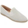Journee Collection Collection Women's Tru Comfort Foam Lucie Flat In Grey