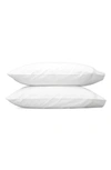 Matouk Lowell 600 Thread Count Pillowcase In White/ Bone