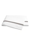 Matouk Lowell 600 Thread Count Flat Sheet In White/ Platinum