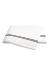 Matouk Lowell 600 Thread Count Flat Sheet In White/platinum