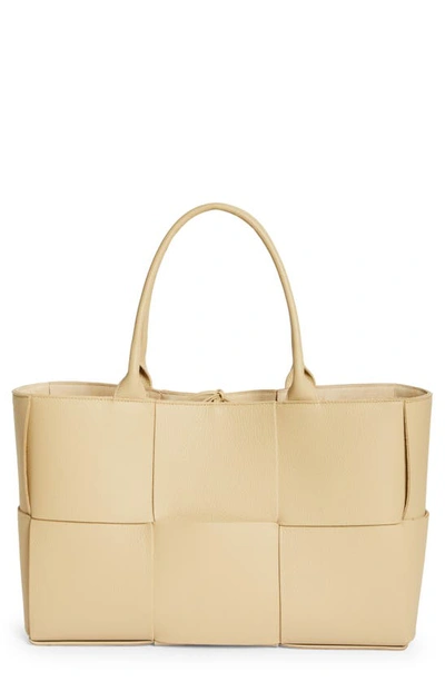 Bottega Veneta Small Arco Woven Leather Tote In Porridge/gold