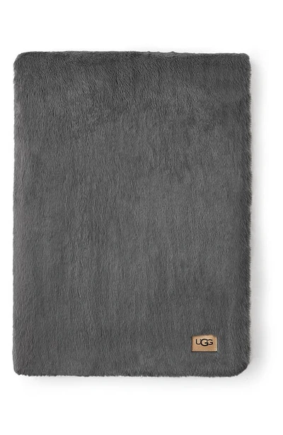 Ugg Lanai Fleece Throw Blanket In Charcoal