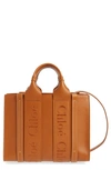 Chloé Small Woody Leather Tote In Caramel