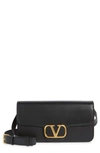 Valentino Logo Plaque Messenger Bag In 0no - Black