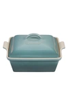 LE CREUSET HERITAGE 2 1/2 QUART COVERED SQUARE STONEWARE CASSEROLE