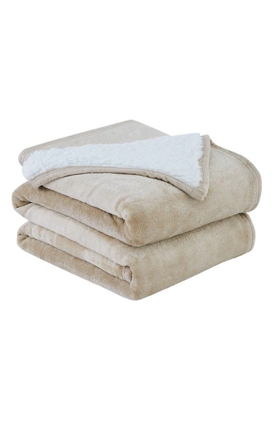 Southshore Fine Linens Microfleece Oversized Reversible Faux Shearling Throw Blanket In Sand