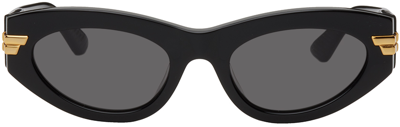 Bottega Veneta Classic Oval Sunglasses In 001 Shiny Black