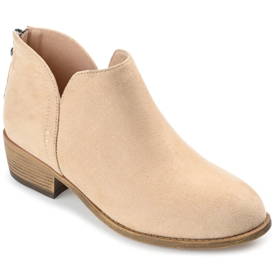 Journee Collection Women's Wide Width Livvy Bootie In Taupe