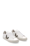 Veja Campo Sneaker In Extra-white Kaki