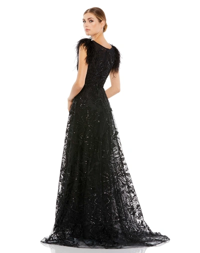 MAC DUGGAL BLACK EMBELLISHED FEATHER CAP SLEEVE BATEAU A LINE GOWN
