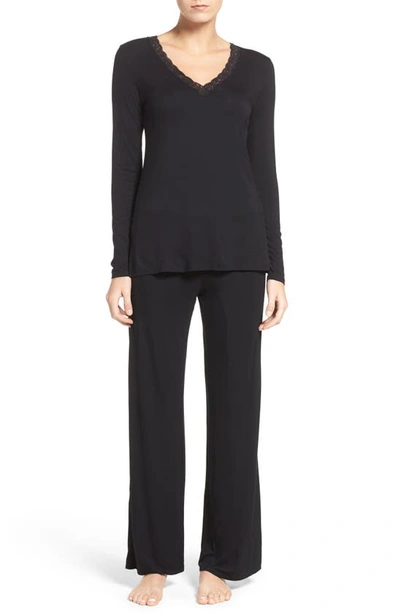 Natori Feather Essentials Solid Pajamas In Black