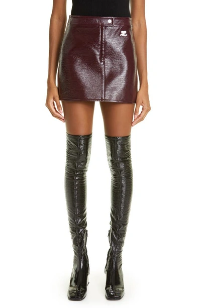 Courrèges Textured Vinyl Mini Skirt In Burgundy