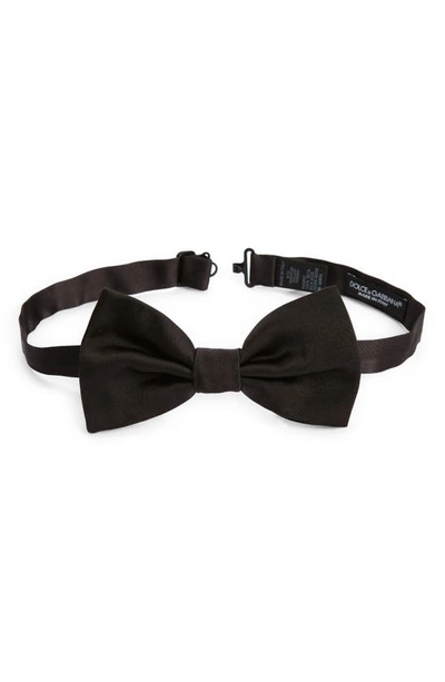 Dolce & Gabbana Silk Bow Tie In Black/ Red Print