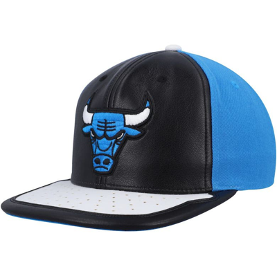 Mitchell & Ness Men's  Black, White Chicago Bulls Day One Snapback Hat In Black,white