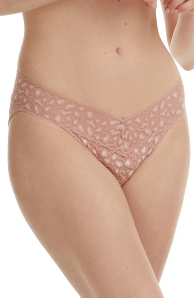 Hanky Panky Leopard Cross Dye V-kini In Desert Ros