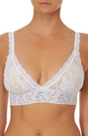 Hanky Panky Signature Lace Padded Crossover Bralette In White