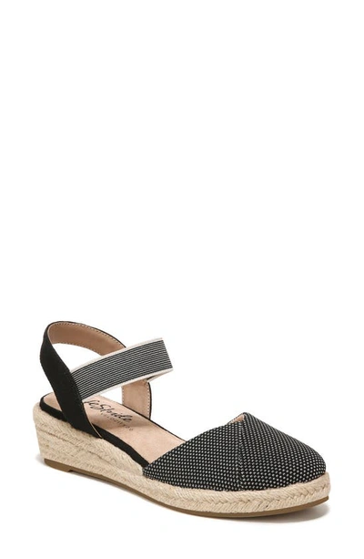 Lifestride Kimmie Espadrilles In Dotted Black Fabric