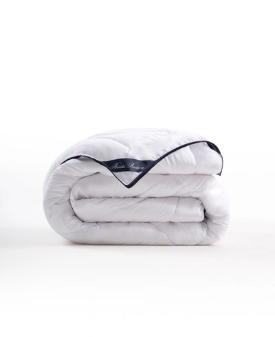 Brooks Brothers Climate Comforter In White