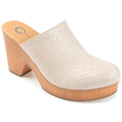 Journee Collection Collection Women's Tru Comfort Foam Kelsy Pump In Beige