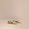 BURBERRY 帕拉斯头像图案棉质麻编鞋,40501141