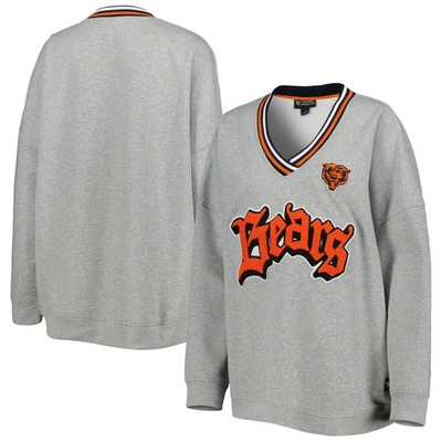 The Wild Collective Gray Chicago Bears Vintage Pullover V-neck Sweatshirt