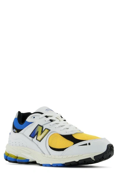 New Balance 2002r Sneakers In Yellow