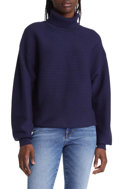 Good American Wide Rib Crop Turtleneck Sweater In Blue Rinse
