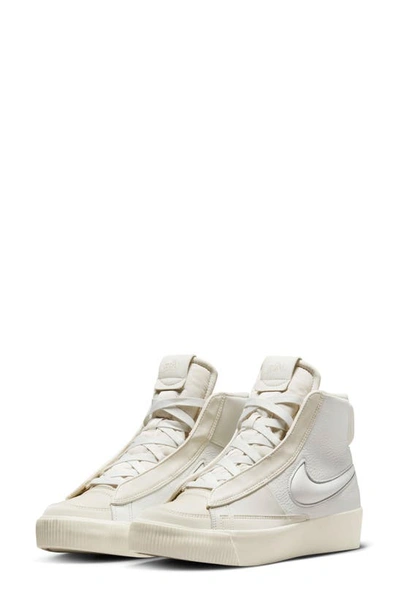 Nike Blazer Mid Victory Smooth And Textured-leather Sneakers In Weiss