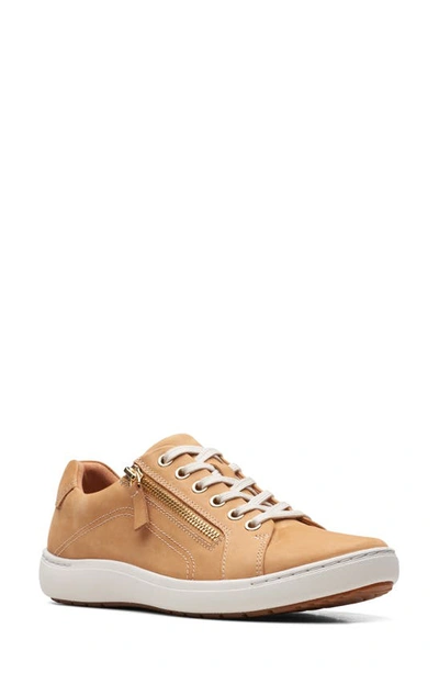 Clarks Nalle Lace-up Trainer In Beige