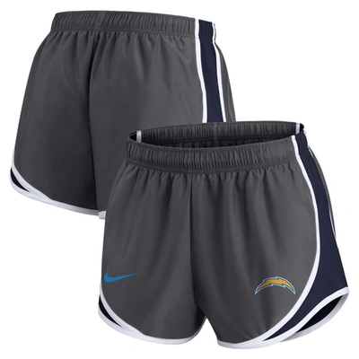NIKE NIKE CHARCOAL LOS ANGELES CHARGERS LOGO PERFORMANCE TEMPO SHORTS