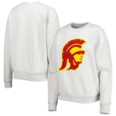 GAMEDAY COUTURE GAMEDAY COUTURE HEATHER GRAY USC TROJANS CHENILLE PATCH FLEECE PULLOVER SWEATSHIRT