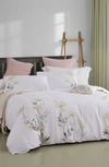 Melange Golden Hydrangea Embroidered Duvet Set In Yellow/ White