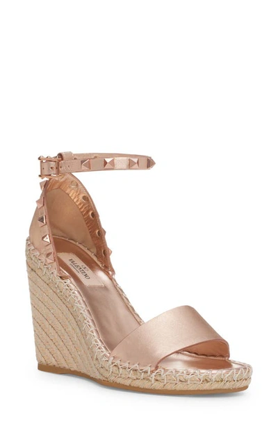 Valentino Rockstud Metallic Wedge Espadrille Sandals In Rame