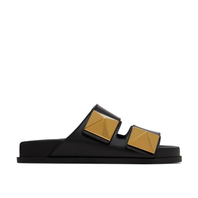 Valentino Garavani One Stud Leather Sandal In Black