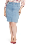 Nydj Frayed Hem Boyfriend Shorts In Crystalline