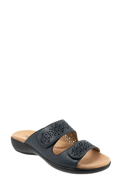 Trotters Ruthie Sandal In Navy