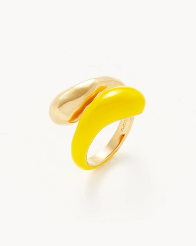 Missoma Squiggle Two Tone Enamel Crossover Ring In Gold/yellow